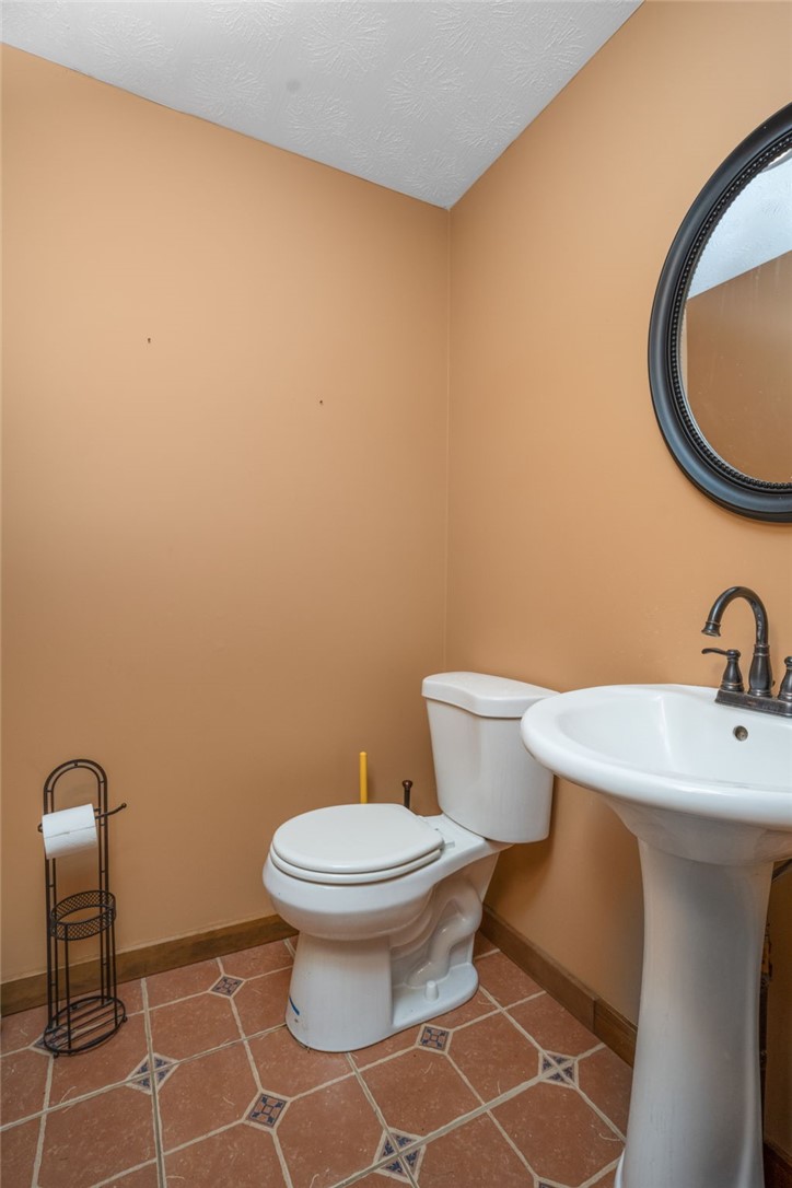 143 Ross Hill Road Charlestown, RI 02813 - Photo 18 of 35