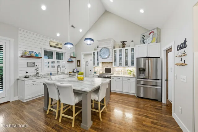 $840,000 | 103 Witt Court, Clinton, TN 37716