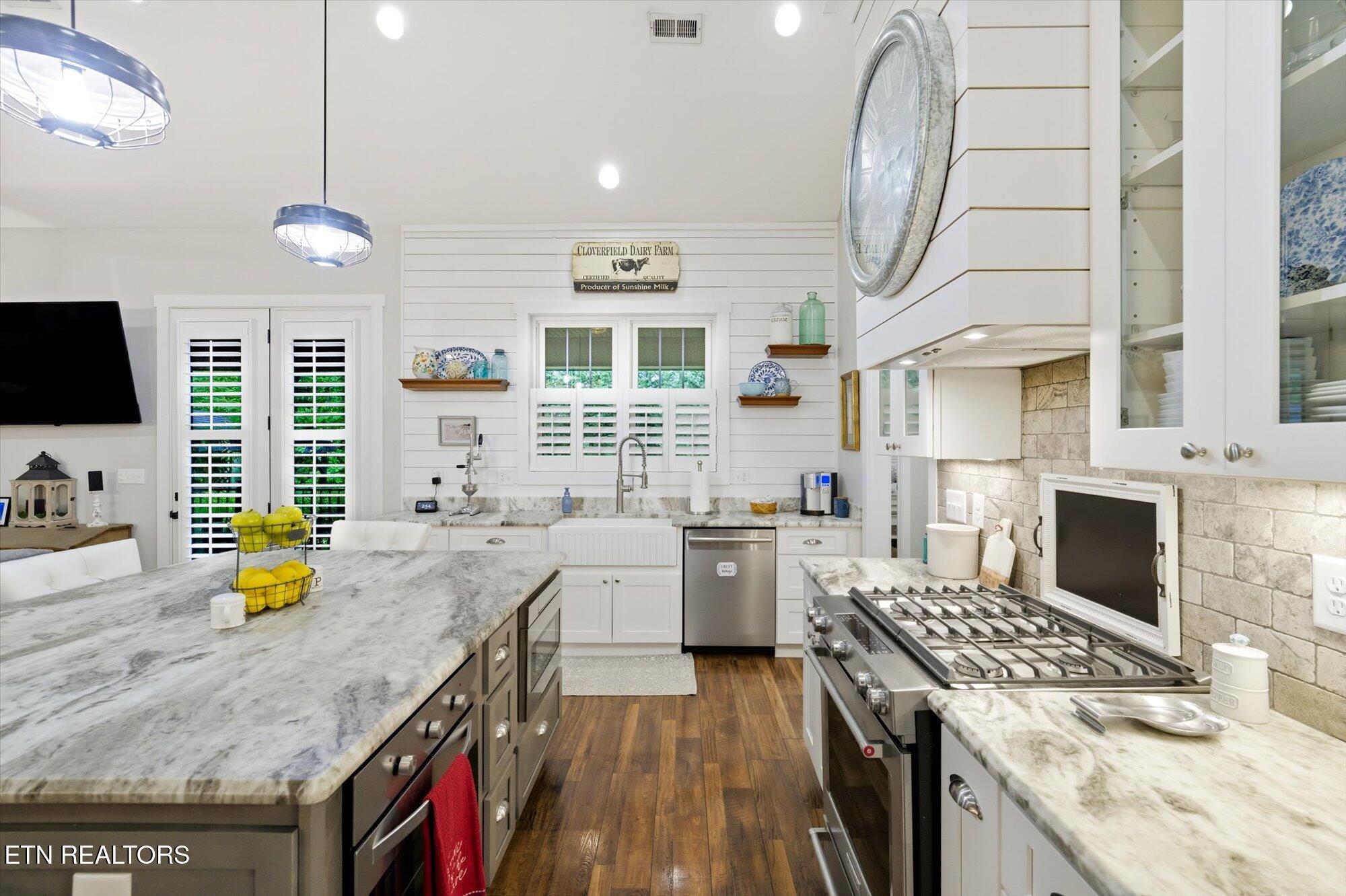 103 Witt Court Clinton, TN 37716 - Photo 15 of 55 15