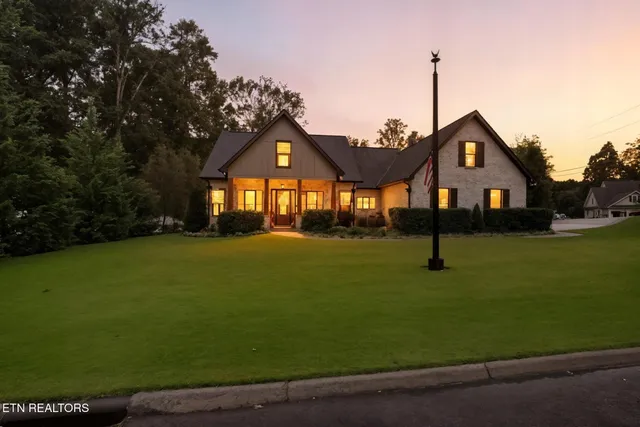 $840,000 | 103 Witt Court, Clinton, TN 37716