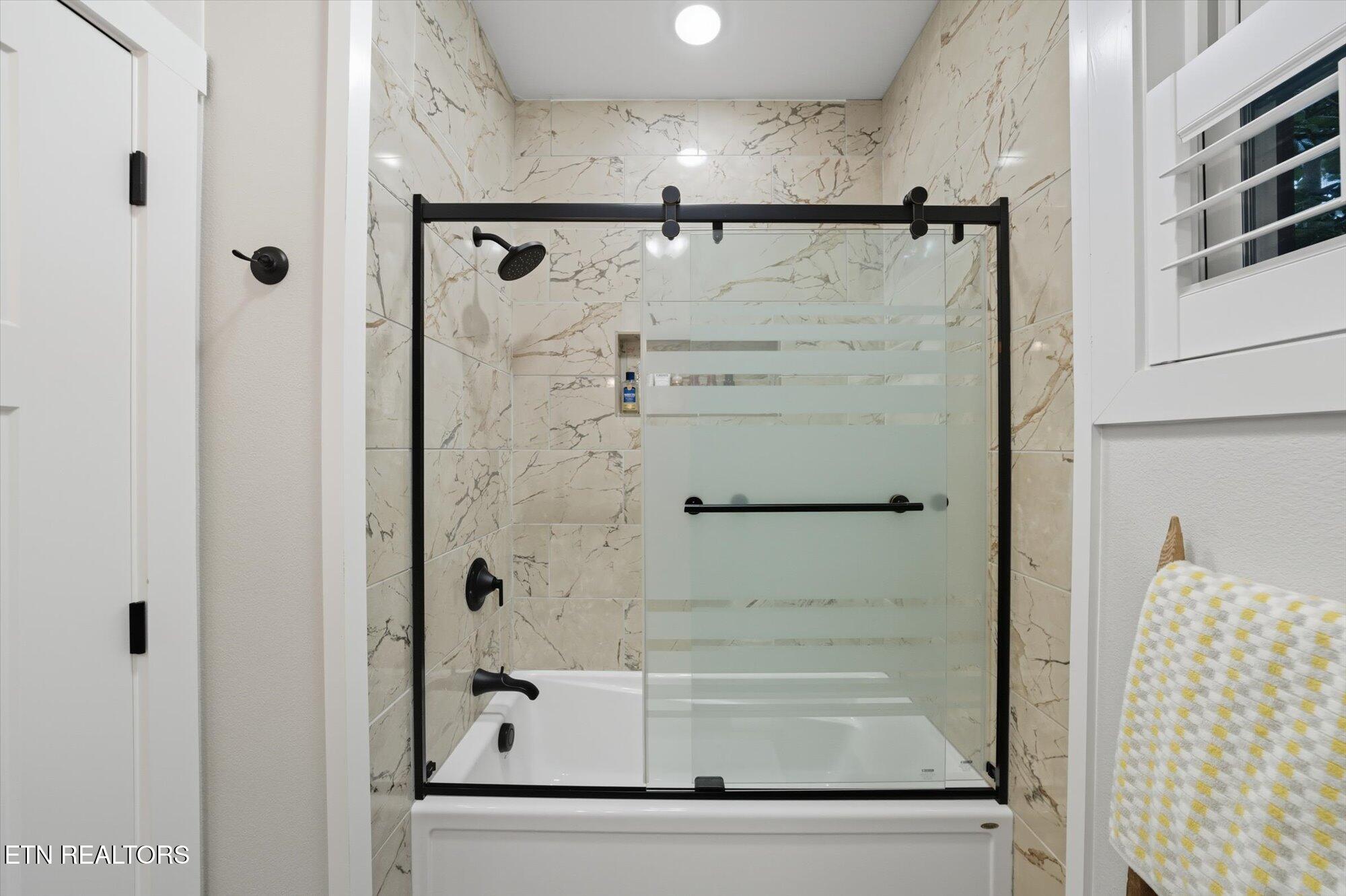 103 Witt Court Clinton, TN 37716 - Photo 34 of 55 34