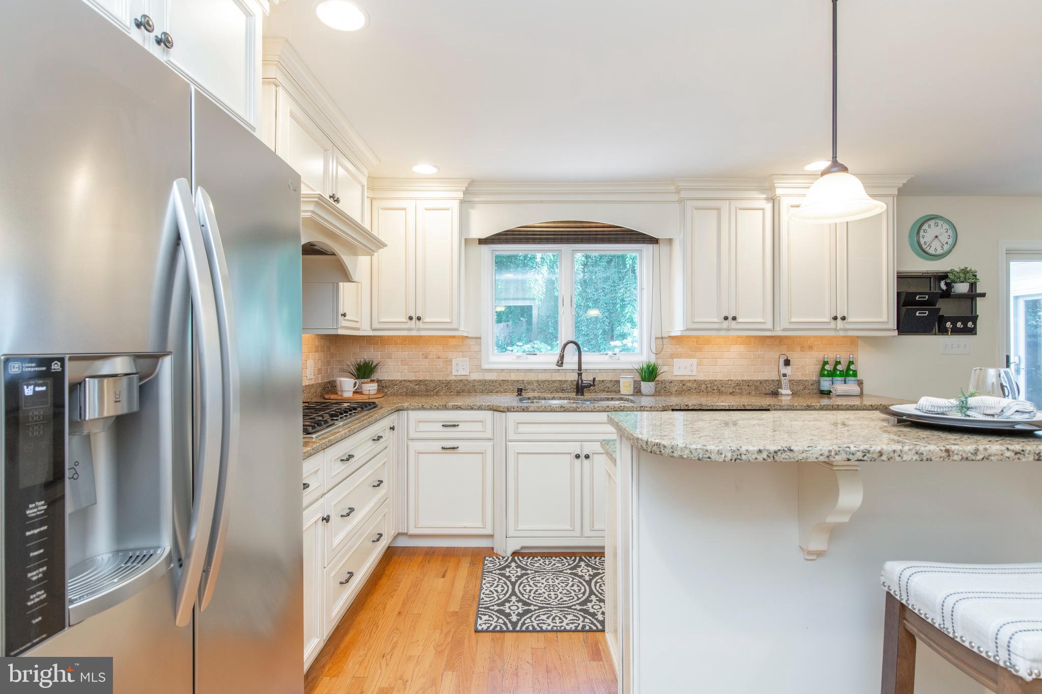 966 Ethan Allen Road Berwyn, PA 19312 - Photo 9 of 43 Kitchen