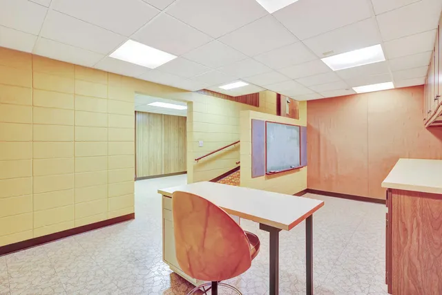 $390,000 | 2315 Berringer Road, Kossuth, WI 54220