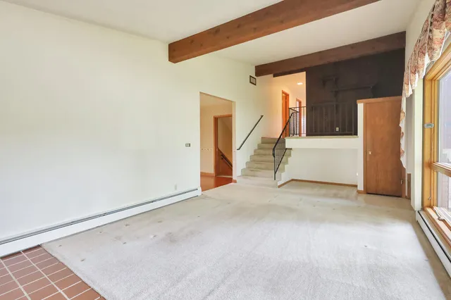 $390,000 | 2315 Berringer Road, Kossuth, WI 54220