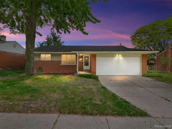 $1,700 | 29242 Barkley Street, Livonia, MI 48154
