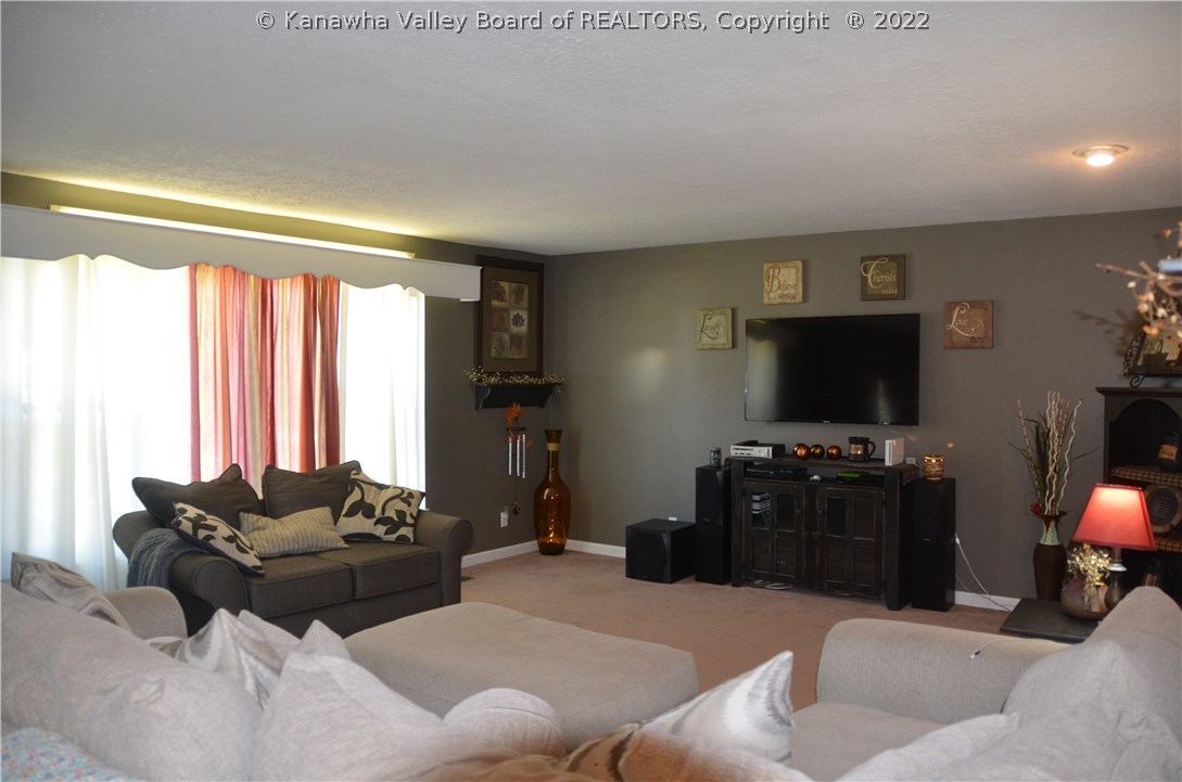 215 Maple Street Ripley, WV 25271 - Photo 10 of 30 Gallery Image 10