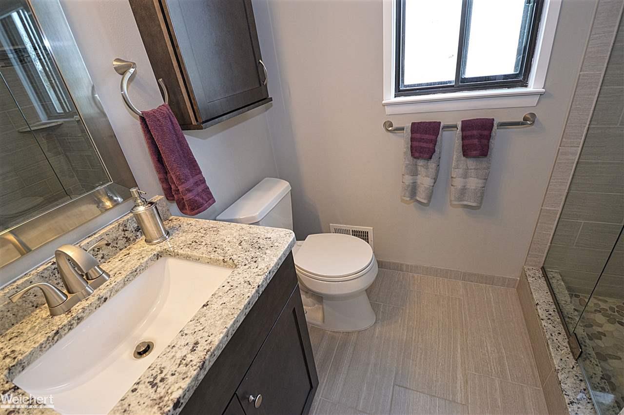 105 Arlington Drive Rochester, MI 48307 - Photo 38 of 68 31311941-37.JPG