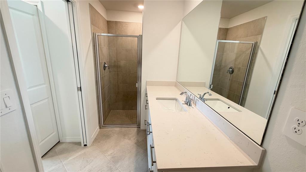 19116 Scallop Loop, Unit 104 Lakewood Ranch, FL 34211 - Photo 7 of 15