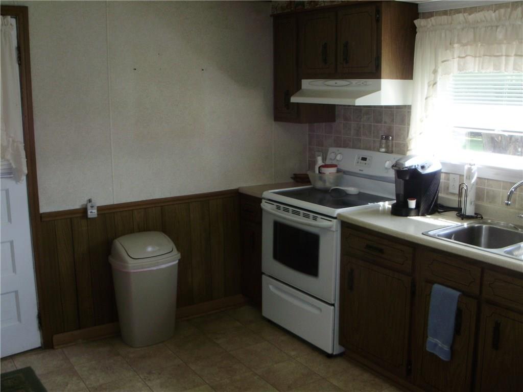 247 Royal Road New Salem, PA 15468 - Photo 9 of 22
