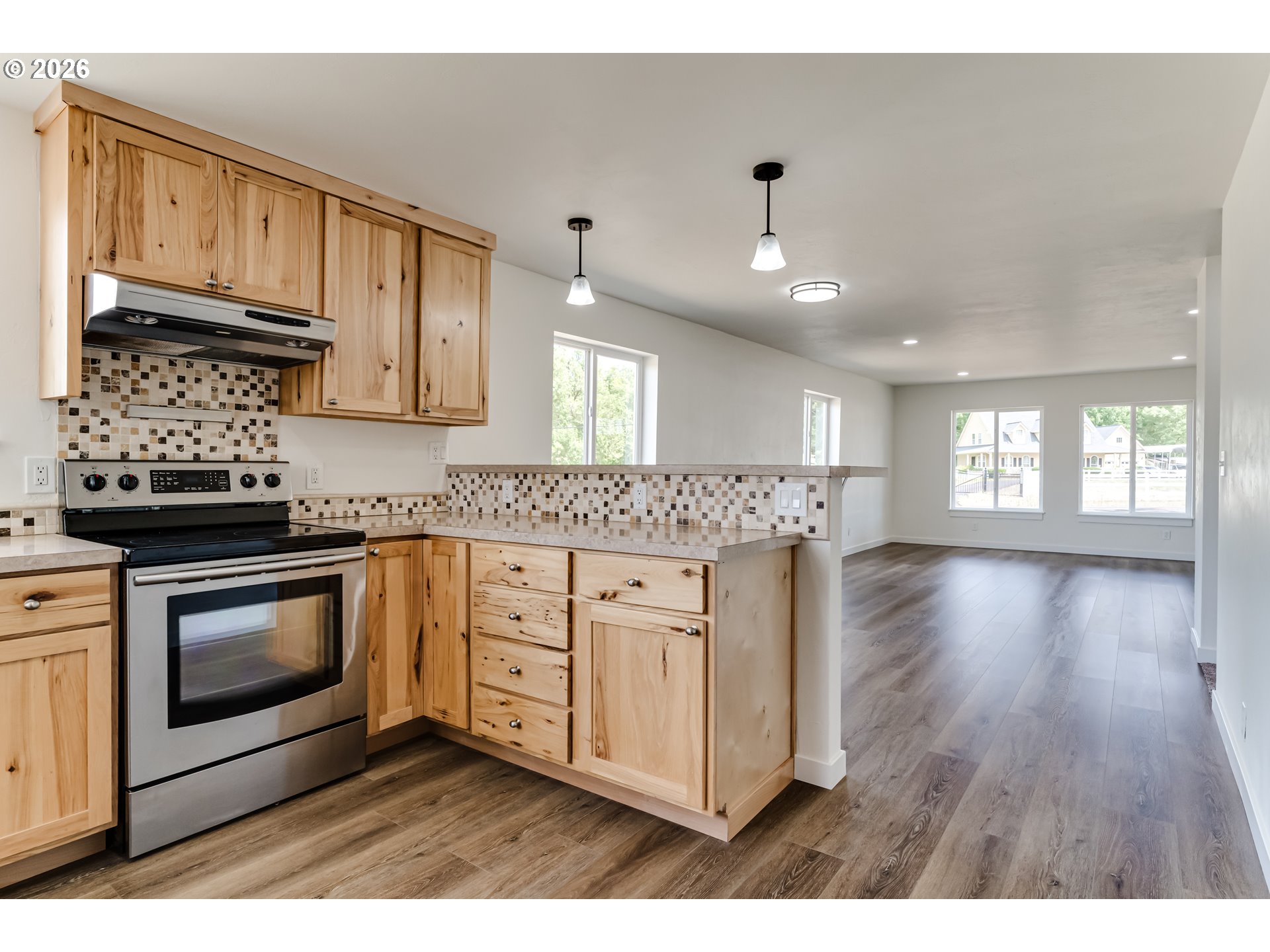 85160 Larson Road Eugene, OR 97405 - Photo 8 of 32 Kitchen