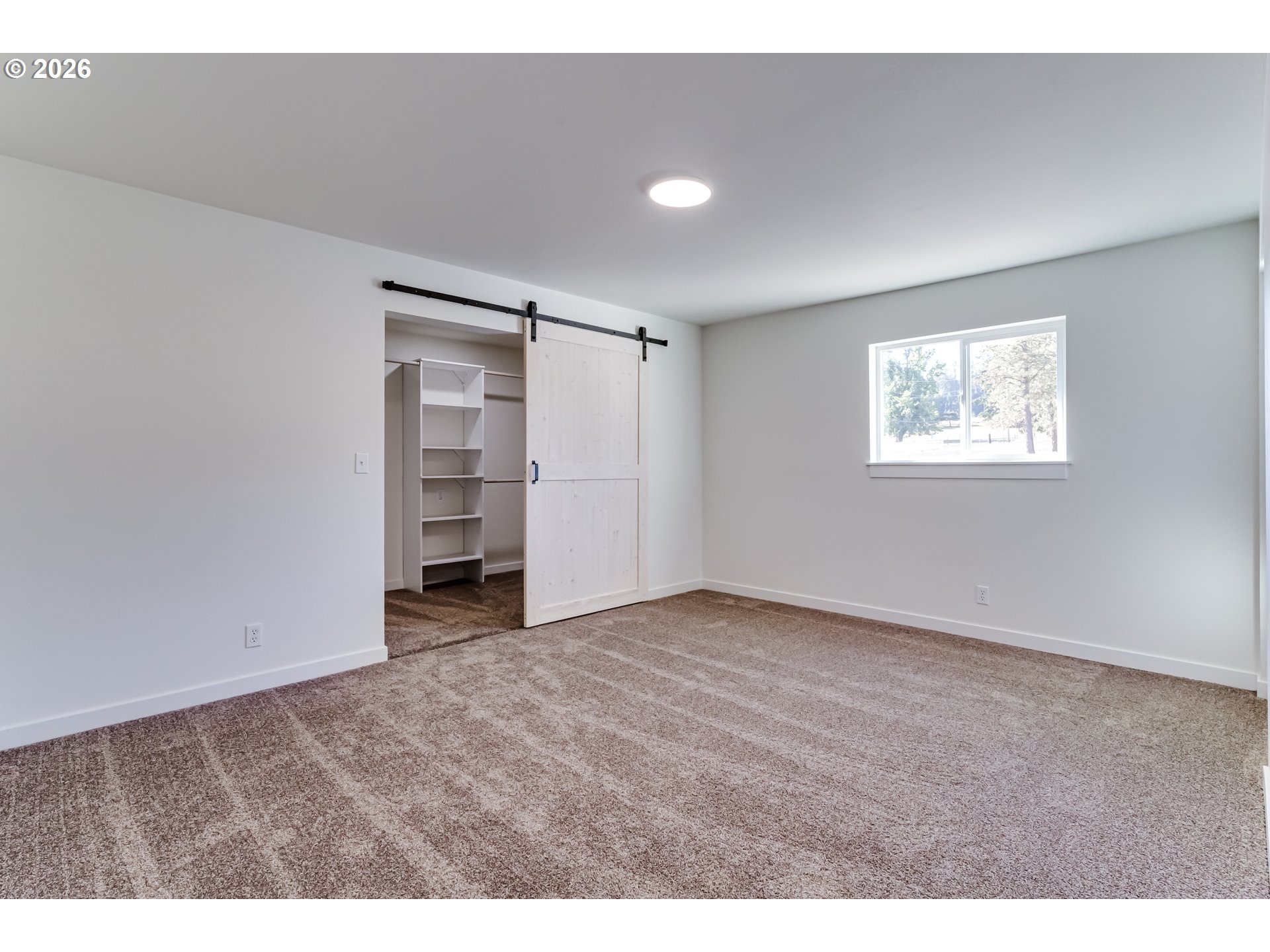 85160 Larson Road Eugene, OR 97405 - Photo 10 of 32 Bedroom, Primary