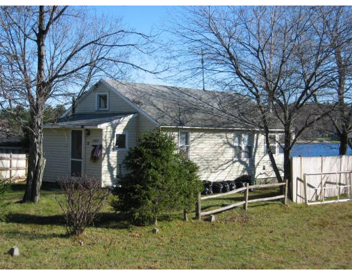 25 Stafford Road Wales, MA 01081 - Photo 1 of 3 Gallery Image 1