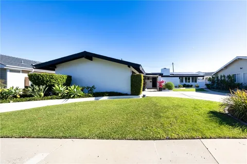 $2,100,000 | 12746 Martha Ann Drive, Los Alamitos, CA 90720