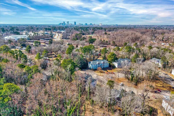 $122,500 | 1310 Park Glen Drive, Unit 203, Raleigh, NC 27610