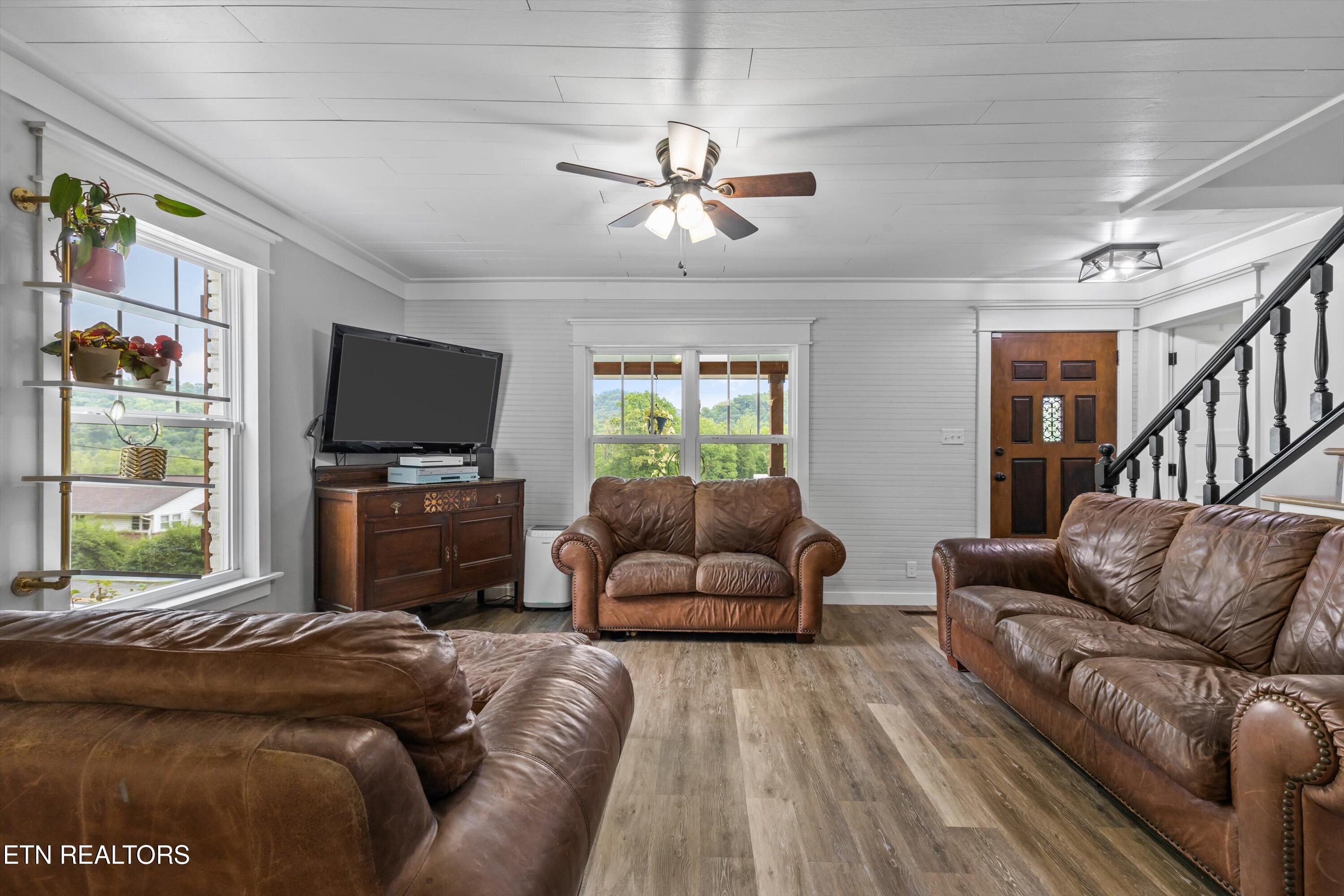 9337 Pedigo Road Powell, TN 37849 - Photo 11 of 57 10-9337 Pedigo Rd13