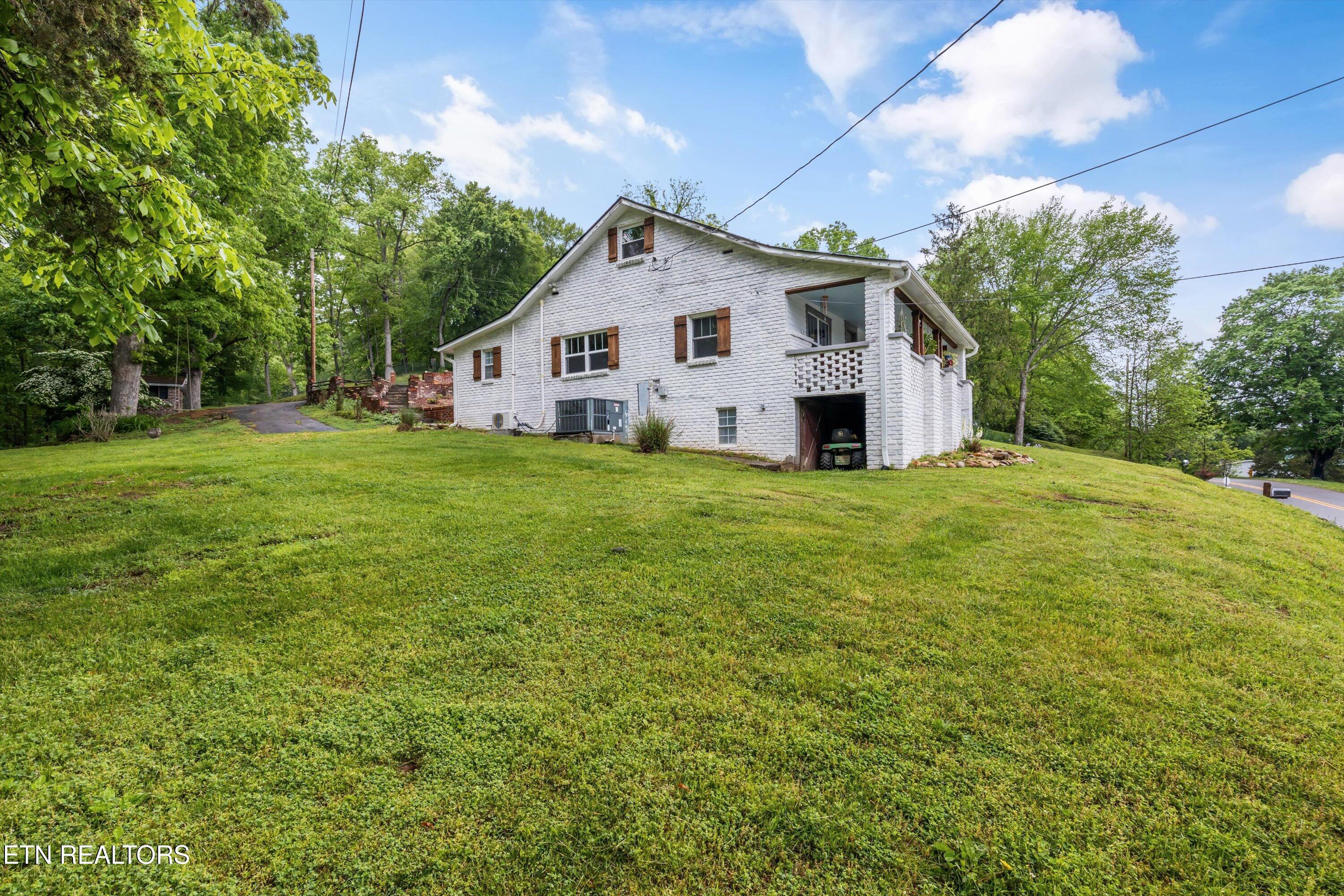 9337 Pedigo Road Powell, TN 37849 - Photo 33 of 57 34-9337 Pedigo Rd08