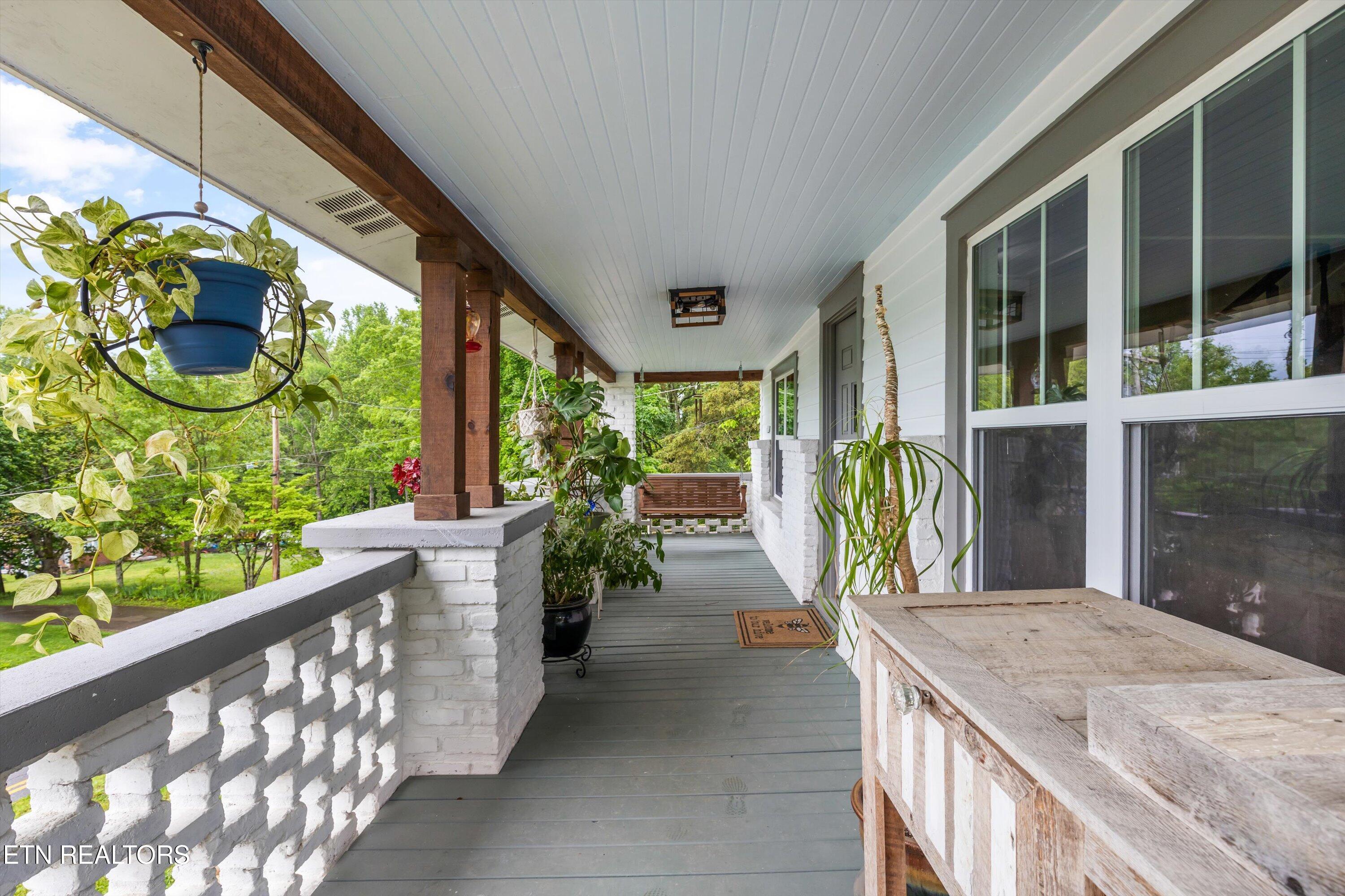 9337 Pedigo Road Powell, TN 37849 - Photo 6 of 57 05-9337 Pedigo Rd01