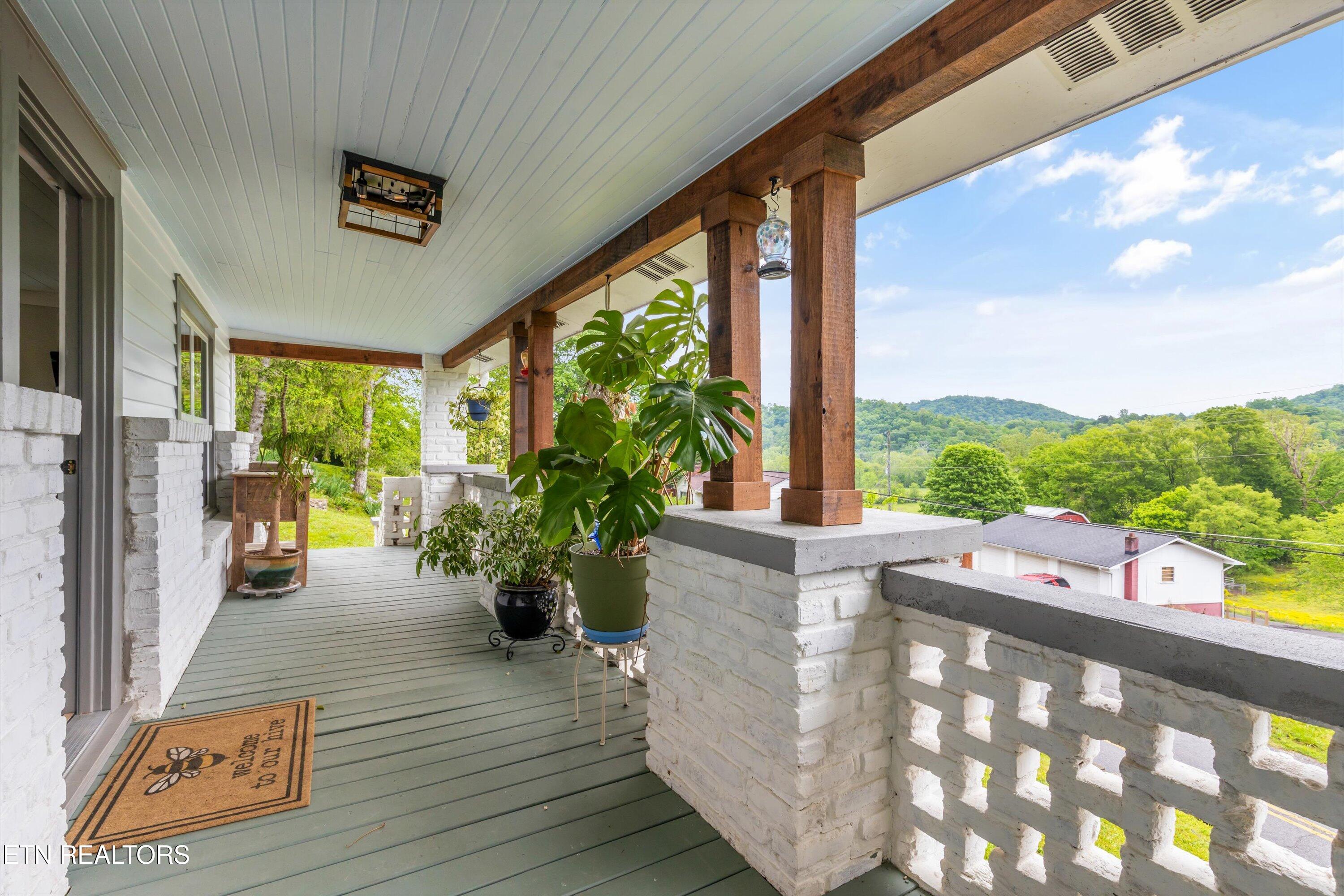 9337 Pedigo Road Powell, TN 37849 - Photo 7 of 57 06-9337 Pedigo Rd09