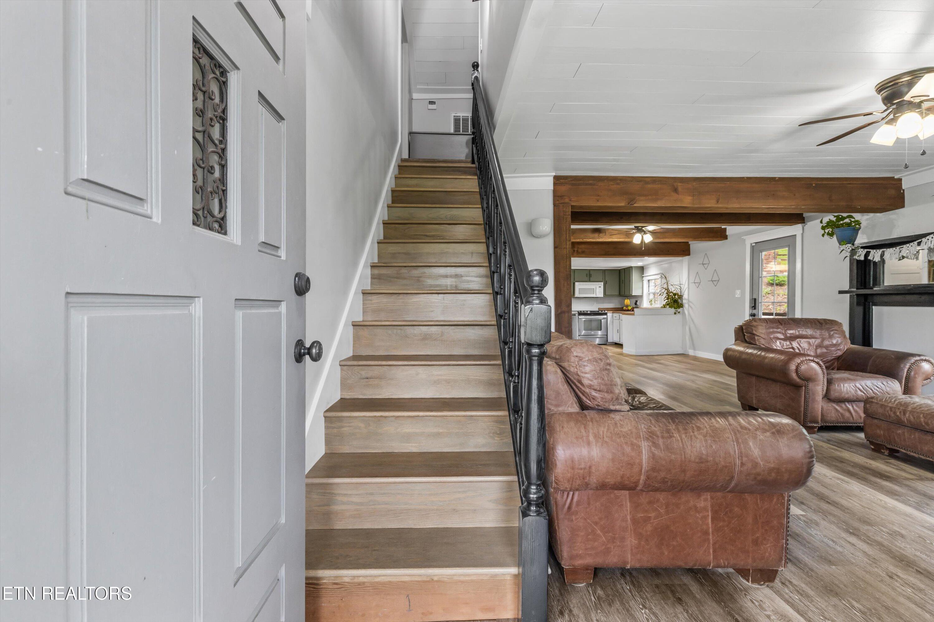 9337 Pedigo Road Powell, TN 37849 - Photo 8 of 57 07-9337 Pedigo Rd10
