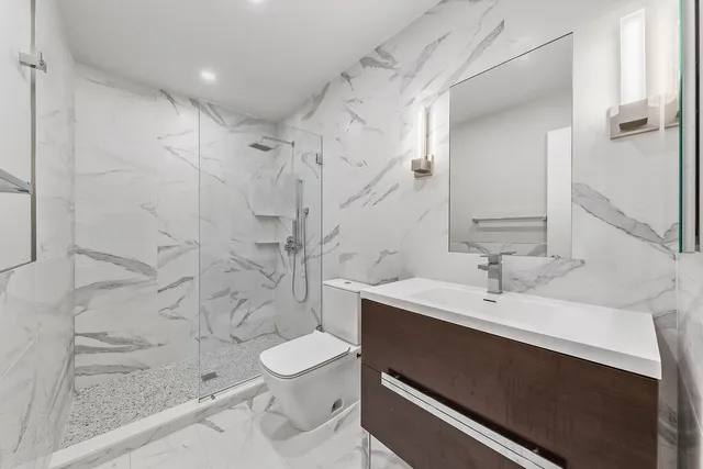 $3,300,000 | 130 Barrow Street, Unit PH20 | West Village