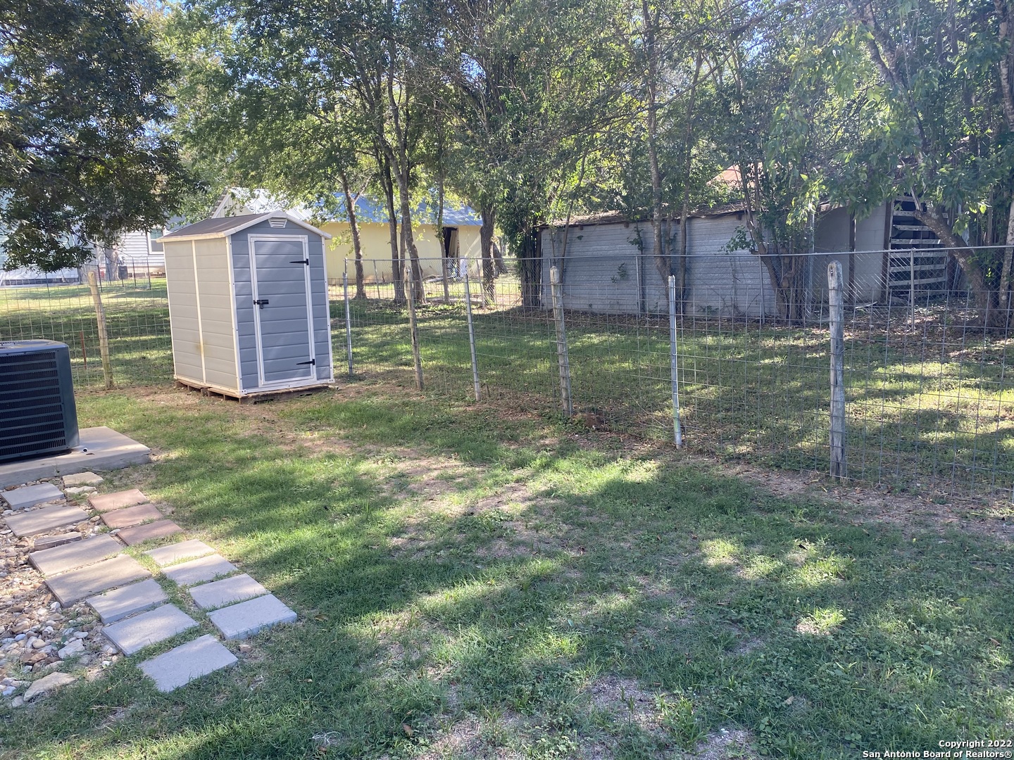 44 Fredericksburg Road Comfort, TX 78013 - Photo 12 of 13