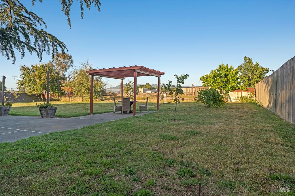 4546 Taylor Avenue Santa Rosa, CA 95407 - Photo 26 of 40