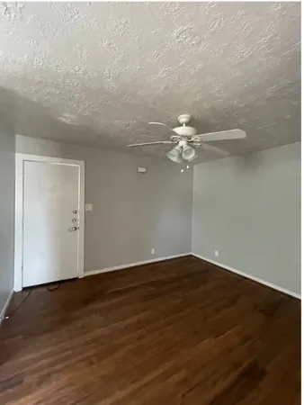 $950 | 1014 East 23rd Street, Unit 3, Bryan, TX 77803