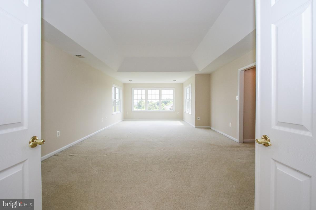 14113 Springview Court Leesburg, VA 20176 - Photo 15 of 26 Bedroom (Master)