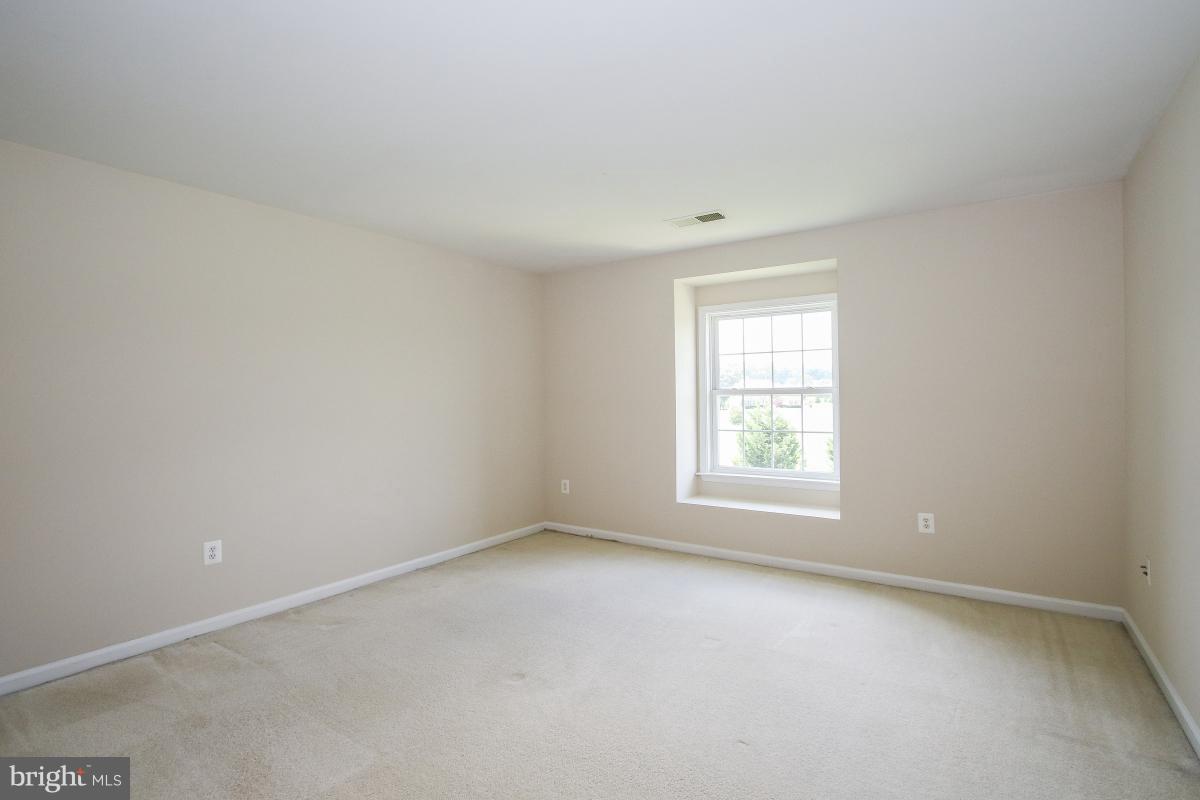 14113 Springview Court Leesburg, VA 20176 - Photo 18 of 26 Bedroom 2 UP1