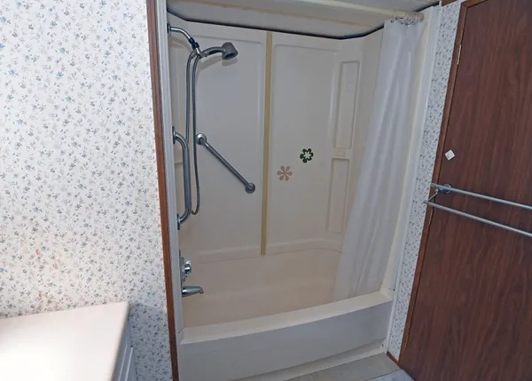 $149,500 | 140 Jupiter Circle, Wareham, MA 02576