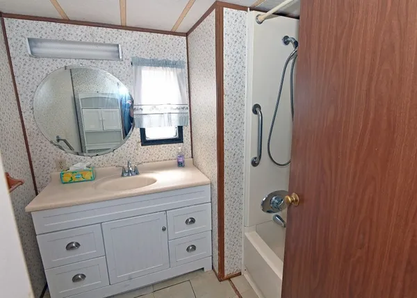 $149,500 | 140 Jupiter Circle, Wareham, MA 02576