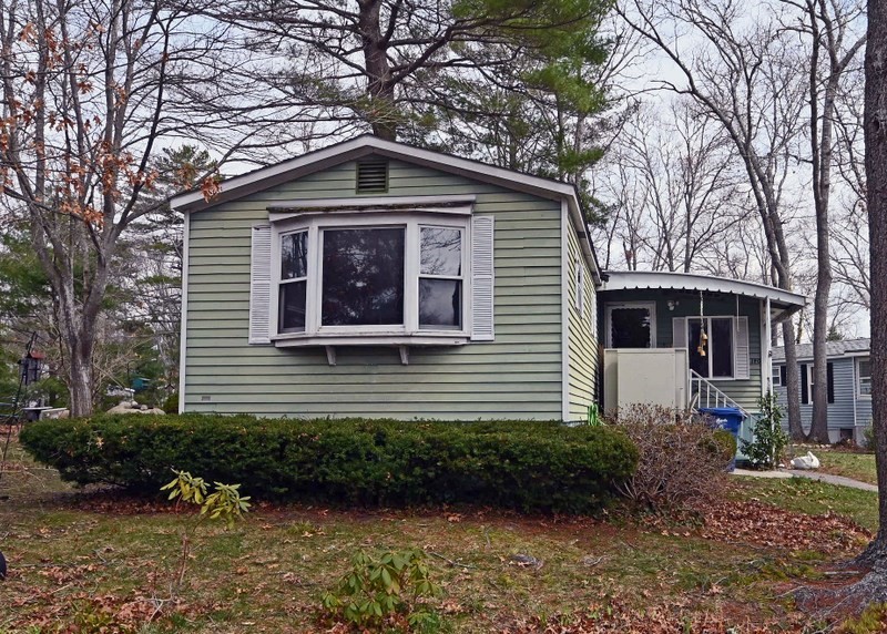 140 Jupiter Circle Wareham, MA 02576 - Photo 3 of 20