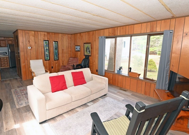 140 Jupiter Circle Wareham, MA 02576 - Photo 5 of 20