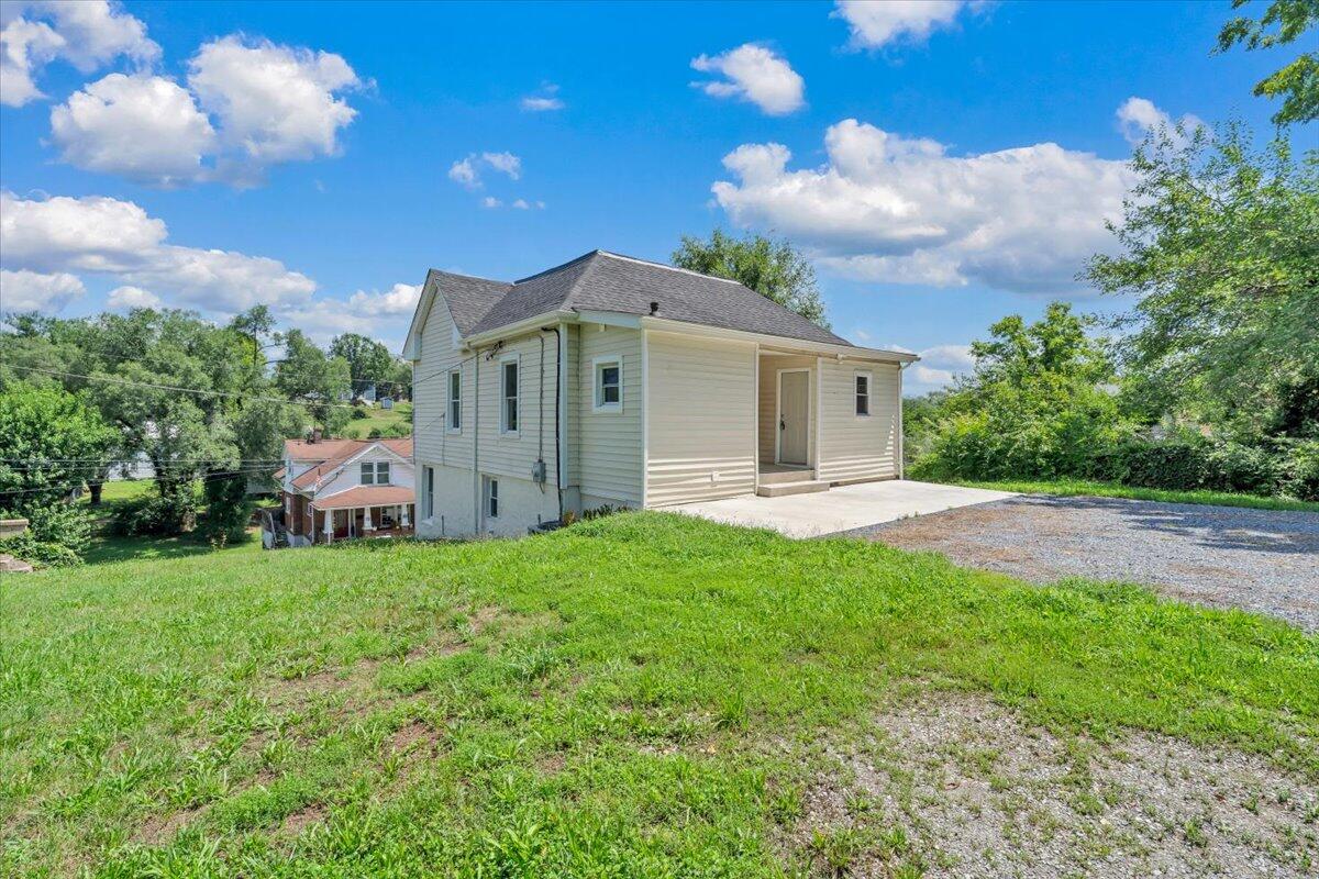 602 Rutherford Avenue Northwest Roanoke, VA 24016 - Photo 36 of 50 30-MIB02555