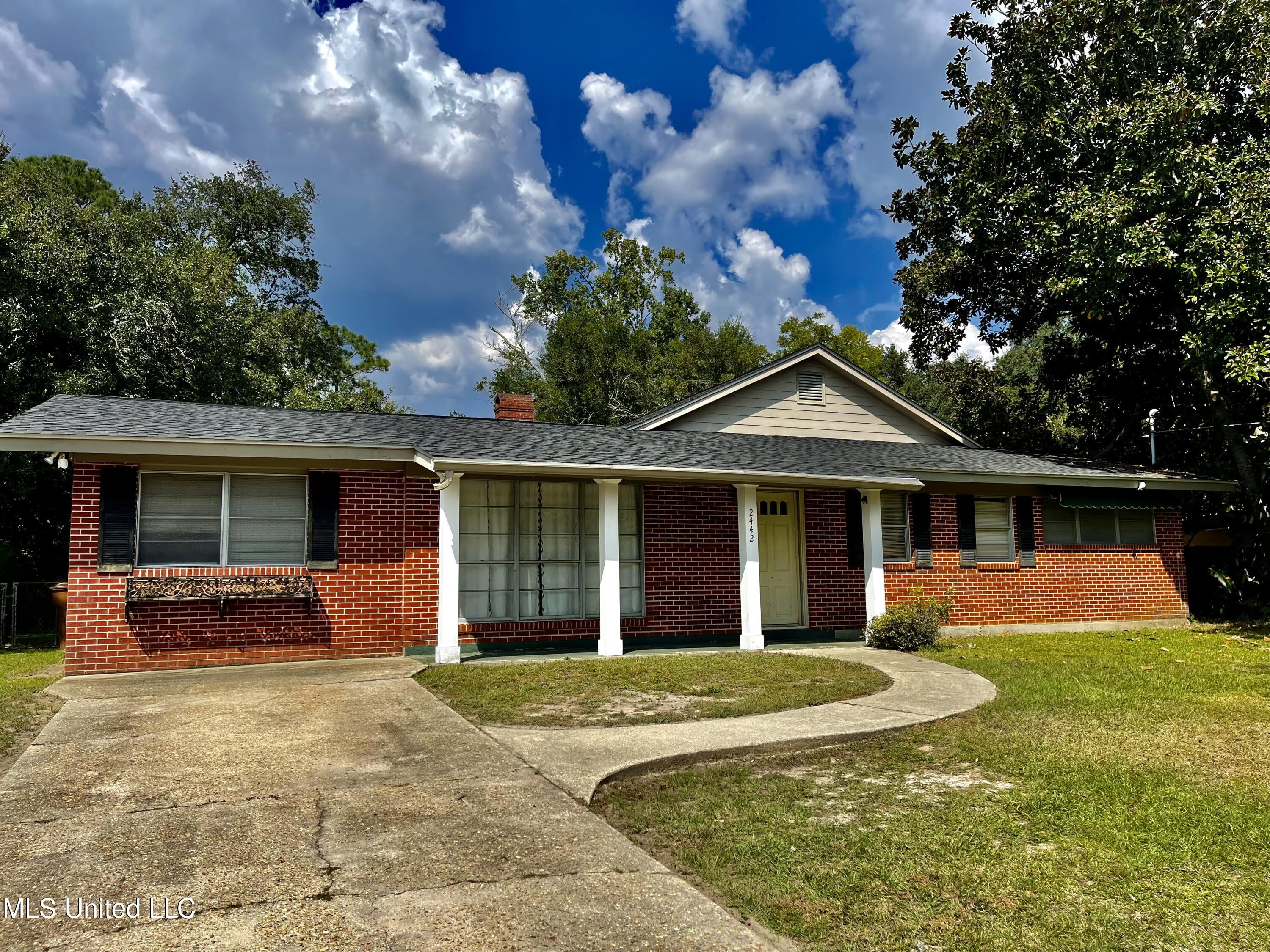 2442 Martin Road Biloxi, MS 39531 - Photo 1 of 20 IMG_7007