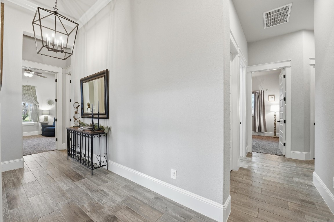 2172 Rope Maker Road Conroe, TX 77384 - Photo 27 of 50 Second hallway leads to Full Bath, 2 more bedrooms, and laundry room!