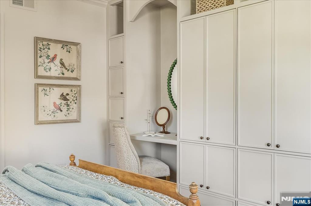 7 Hazelwood Road Bloomfield, NJ 07003 - Photo 21 of 34 Gallery Image 21