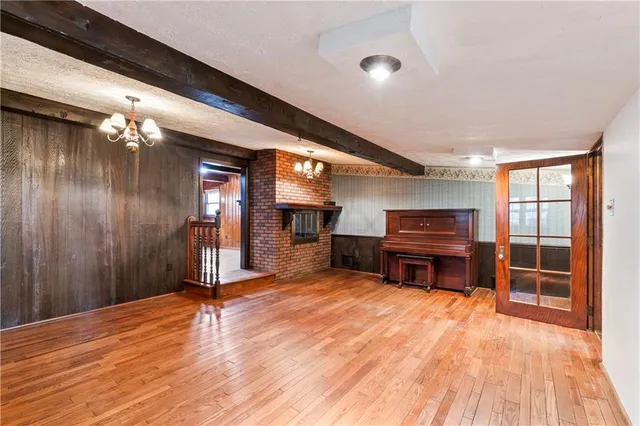 $274,900 | 1245 Avondale Drive, Industry, PA 15052