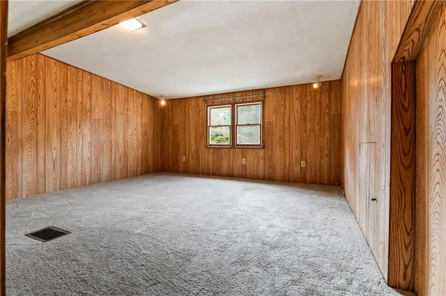 $274,900 | 1245 Avondale Drive, Industry, PA 15052