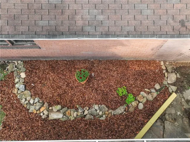 $274,900 | 1245 Avondale Drive, Industry, PA 15052