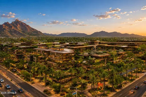 $525,000 | 7161 East Rancho Vista Drive, Unit 2008, Scottsdale, AZ 85251