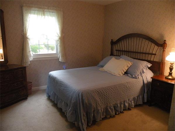 32 Sonning Road Beverly, MA 01915 - Photo 12 of 19 Gallery Image 12
