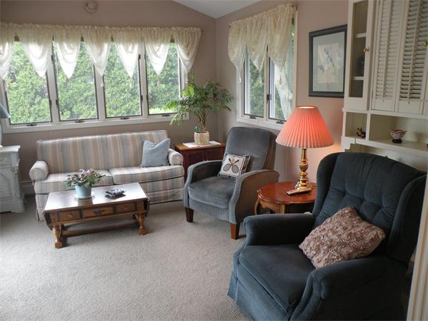 32 Sonning Road Beverly, MA 01915 - Photo 10 of 19 Gallery Image 10