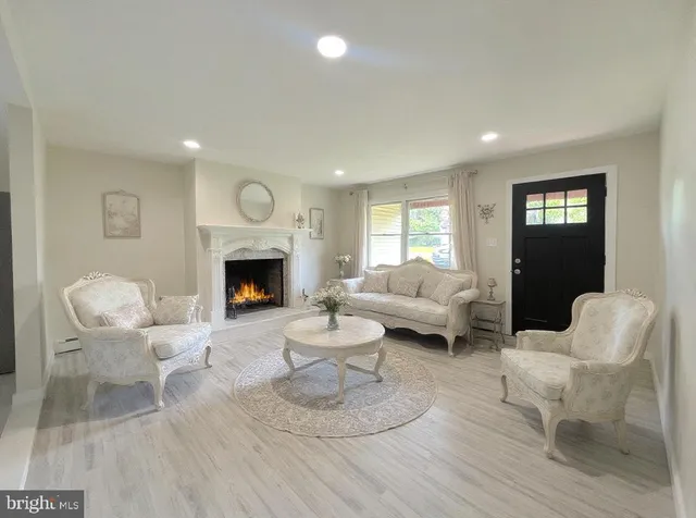 $439,249 | 249 Center Street, Little Egg Harbor, NJ 08087