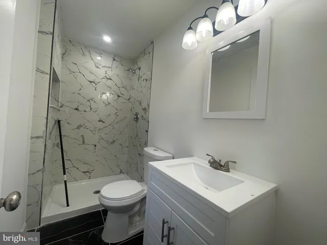 $439,249 | 249 Center Street, Little Egg Harbor, NJ 08087