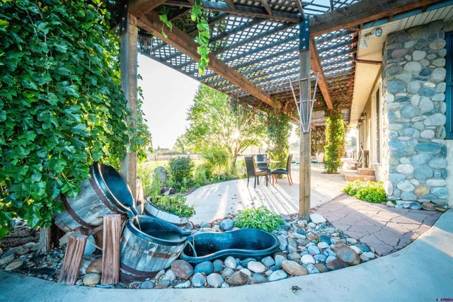 a view of outdoor space yard and patio