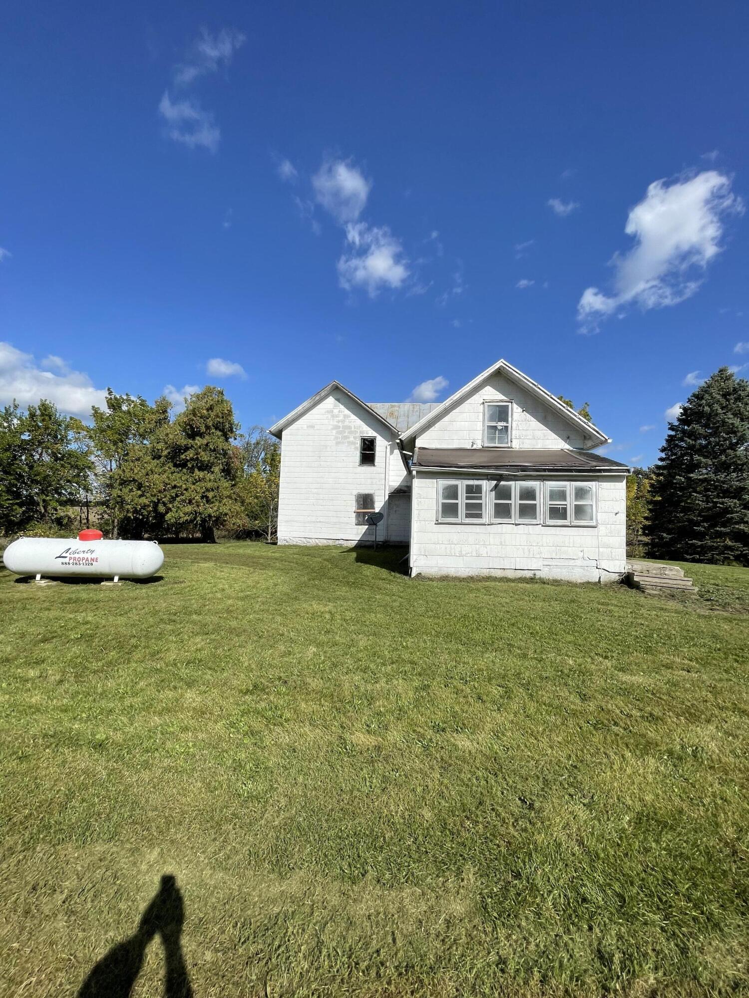 1095 East Copeland Road Montgomery, MI 49255 - Photo 3 of 17 IMG-2824