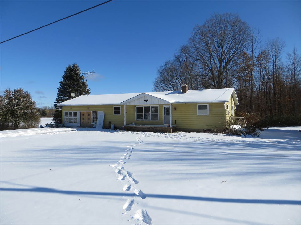 2161 Pointer Road West Branch, MI 48661 - Photo 1 of 14 1869356.JPG