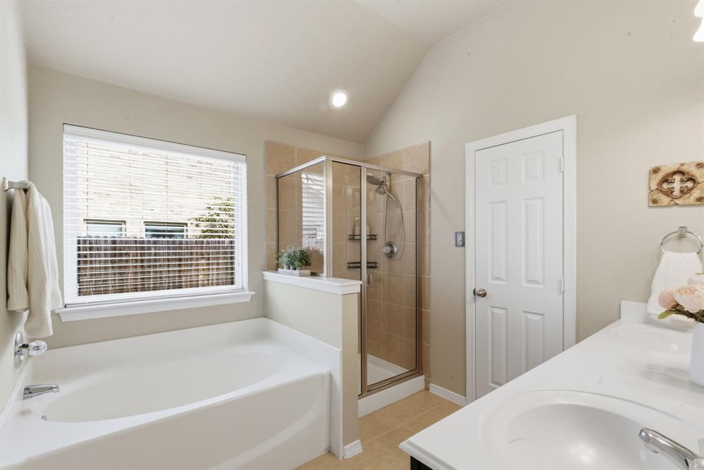 110 Wagon Wheel Road Willow Park, TX 76087 - Photo 16 of 32