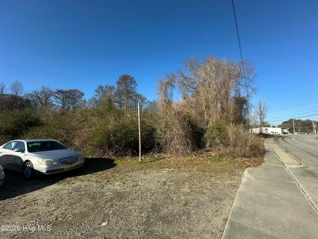 $15,000 | 607 South King Street, Windsor, NC 27983